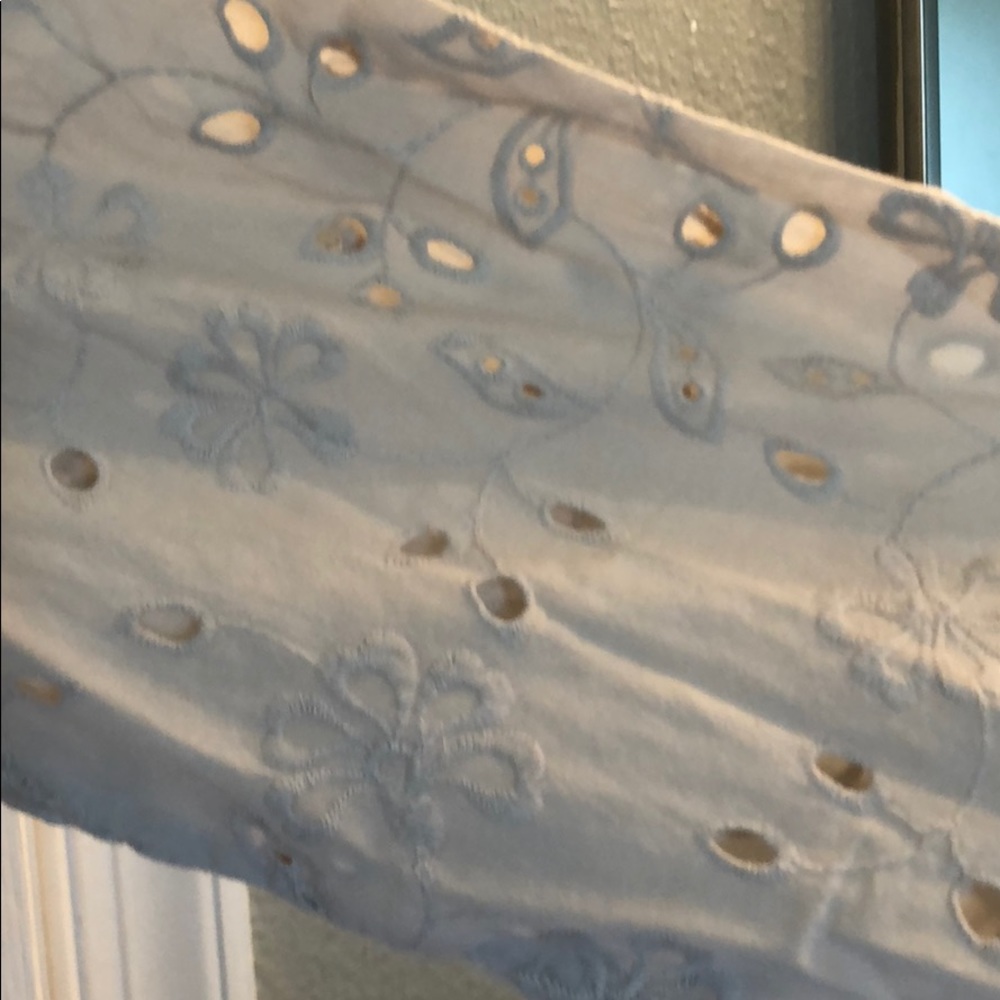 Tunic - Picture 2 of 3